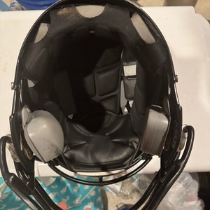 Youth Large Riddell Victor Helmet (Used)