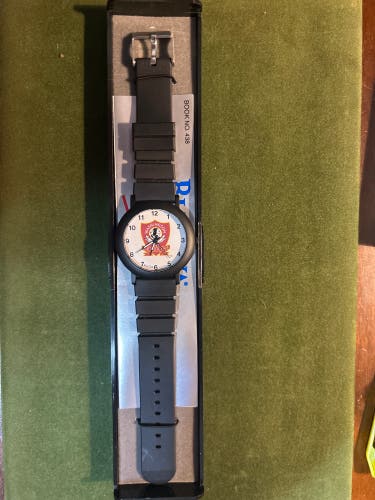 Vintage  WASHINGTON  REDSKINS men’s watch