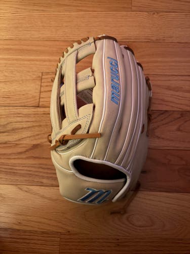 Marucci LHT Acadia series 12.5” FP softball glove.