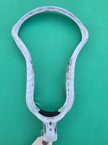 White STX Stallion 900 Unstrung Head (Used)