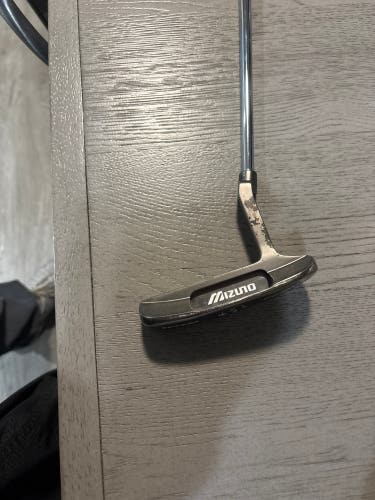 Black Unisex Mizuno TP Mills 7 Left Hand Putter 32" (Used)