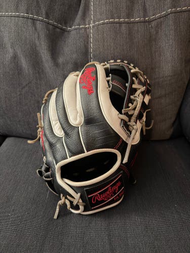 Rawlings Heart of the Hide RH Infield Baseball Glove 11.5" (Used)