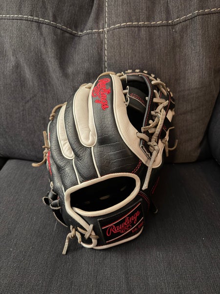 Rawlings Heart of the Hide RH Infield Baseball Glove 11.5" (Used)