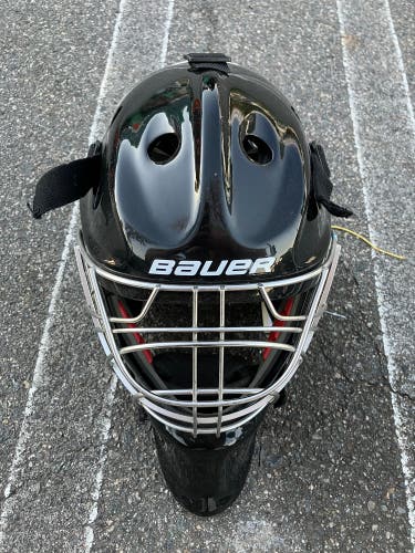Black Senior Bauer NME 7 Goalie Mask (Used)