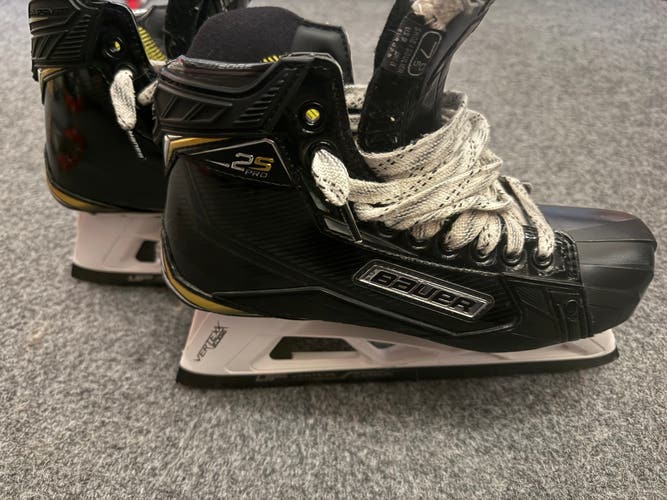 2018 Bauer Supreme 2S Pro Hockey Goalie Skates 7.5 (Used)