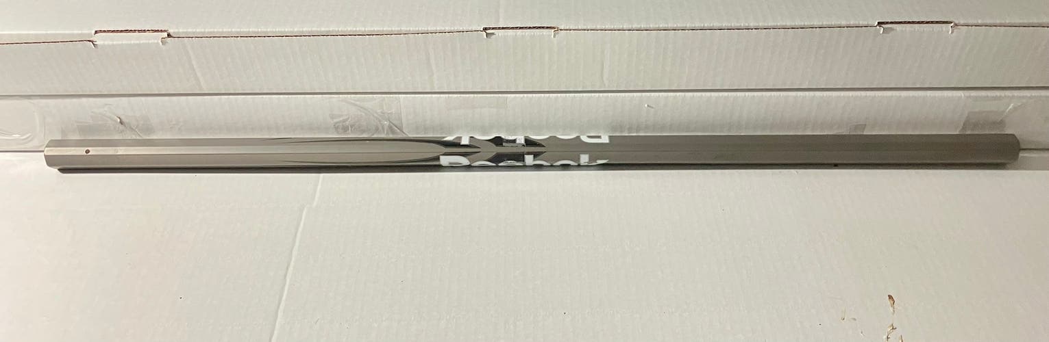 Reebok titanium men’s Shaft by true temper (New) attack/midfield