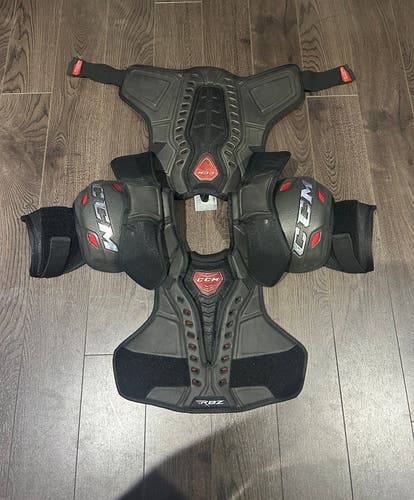 CCM RBZ SHOULDER PADS SENIOR MEDIUM XTRA PRO