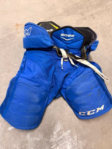 Senior Medium CCM Tacks 6052 Hockey Pants (Used)