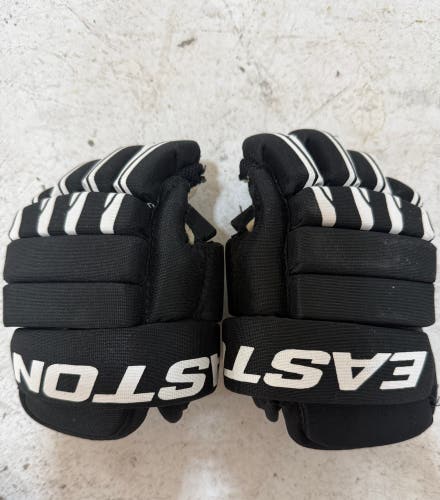 Easton Mako Gloves 8" Youth (Used)