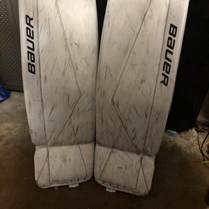 Medium Bauer Supreme 3S Goalie Leg Pads (Used)