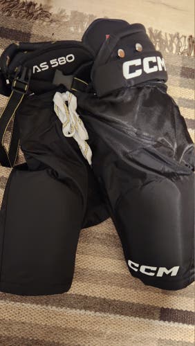 Senior Small Long CCM AS-580 Hockey Pants (Used)
