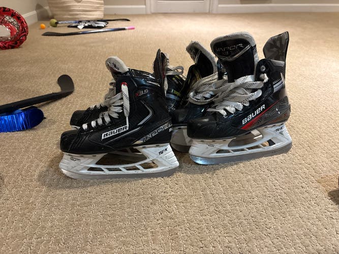 Bauer Vapor X3.5 Hockey Skates Regular Width Size 3 (Used)