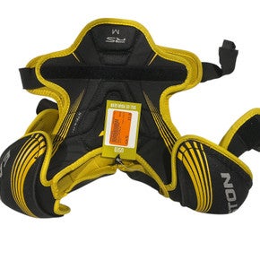 Used Easton STEALTH Youth Shoulder Pads MD 11847-S000032057