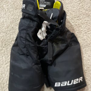 Youth Large Bauer Supreme Ultrasonic Hockey Pants (Used)
