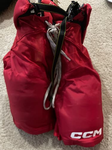 Junior Large CCM Tacks AS 580 Hockey Pants (Used) ONLY WORN THREE TIMES