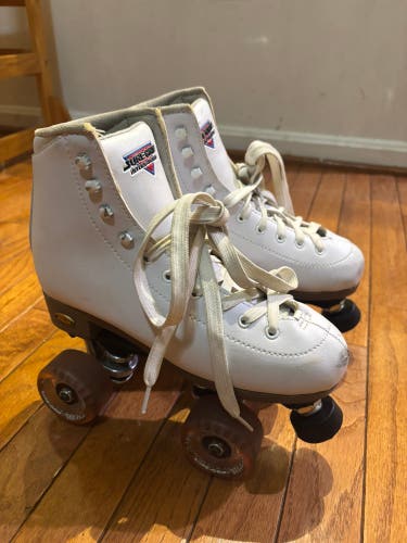 Sure grip international roller skates size 6