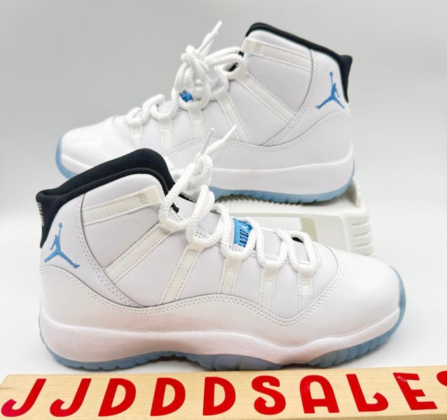 Nike Air Jordan 11 Retro PS Legend Blue 2024 378039-104 Size 13.5C
New Without Box - B Grade