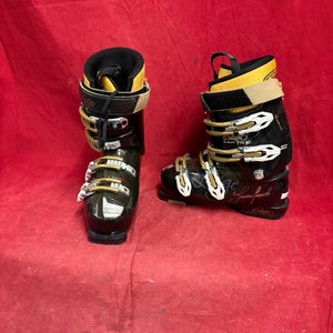 Ski Boots: Mondo 23 & 23.5 Women's Lange Ski Boots (Used)