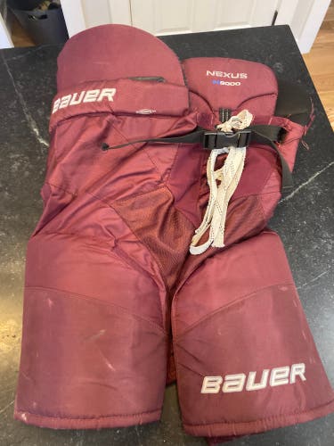 Men's Senior Medium Bauer Nexus Pro Hockey Pants (Used)