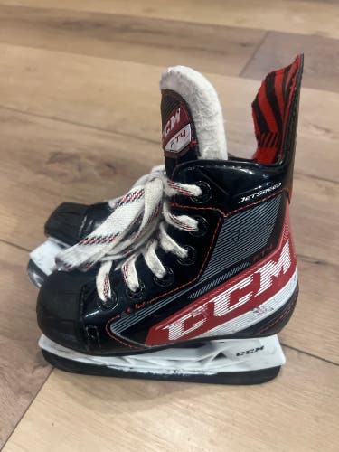 CCM Jetspeed FT4 Youth Ice Hockey Skates