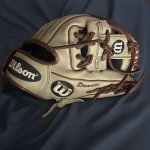 2025 Wilson A1000 RH Infield Baseball Glove 11.25" (Used)