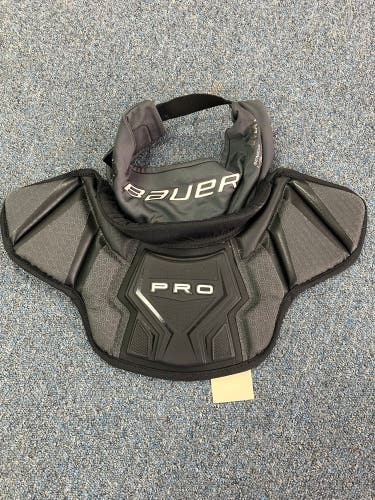 Black Senior Bauer Pro Neck Guard