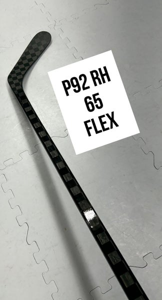 Senior(1x)Right P92 65 Flex 66” PROBLACKSTOCK Pro Black Out Unbranded Pro Stock Nexus Hockey Sticks
