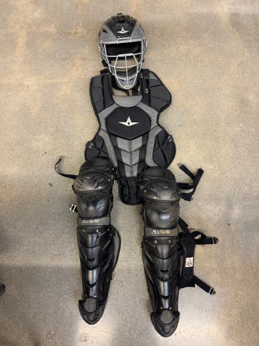 System 7 Catcher's Set | Size Adult