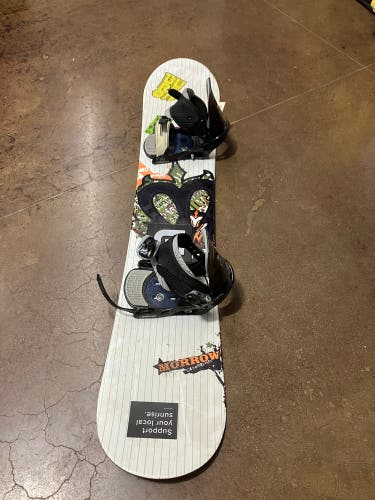 Morrow Generation Snowboard 130cm I Burton Freestyle Bindings
