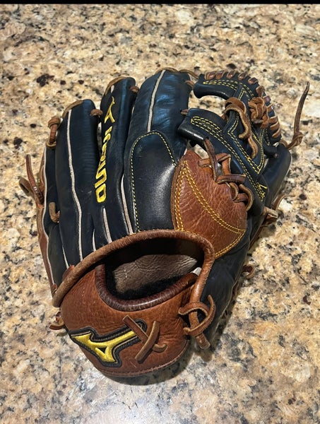 Mizuno Power Close RH Baseball Glove 11.75" (Used)