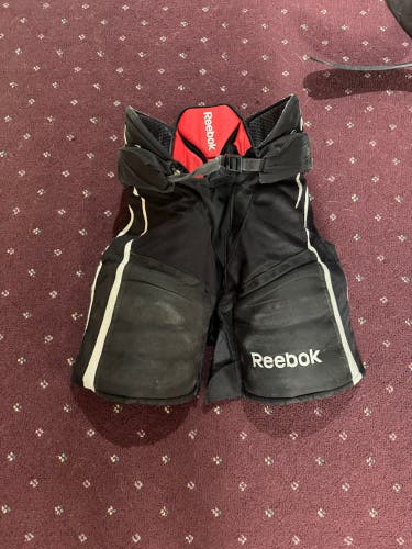 Senior Small Reebok 18K Hockey Pants (Used)