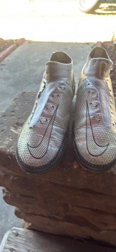 Silver Men's Size M 6.5 (W 7.5) Nike Phantom gt Molded Cleats Cleats (Used)
