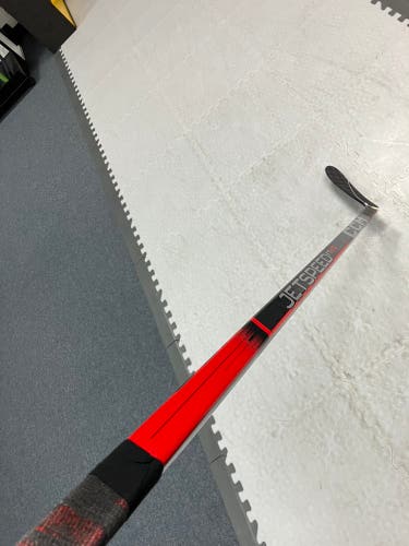 Senior CCM JetSpeed FT670 Hockey Stick Left Hand P28 85 Flex (Used)
