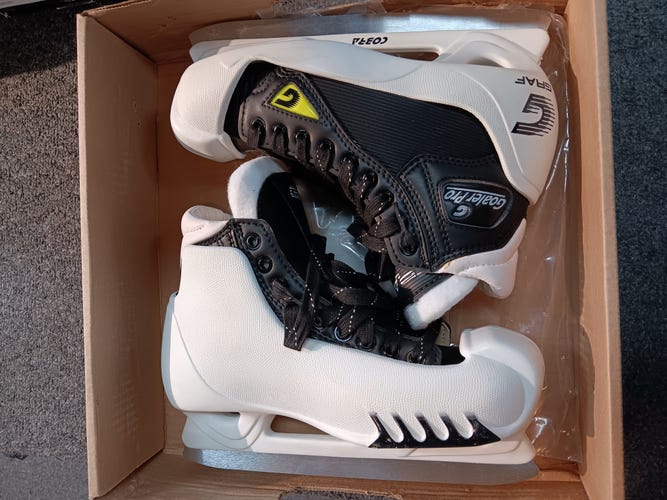Graf 750 GOAL PRO Hockey Skates Regular Width Size 3 (New)