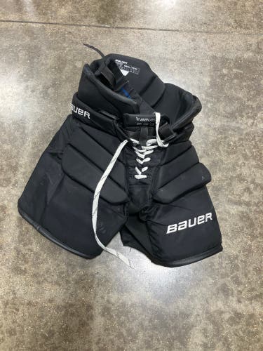 Black Senior Small Bauer Pro Hockey Goalie Pants (Used)