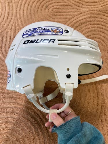 White Large Bauer 4500 Helmet (Used)