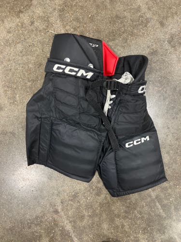 Black Youth Large CCM YT Flex Hockey Goalie Pants (Used)