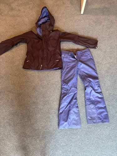 Blue Women's Adult Small / Medium Patagonia Jacket (Used)