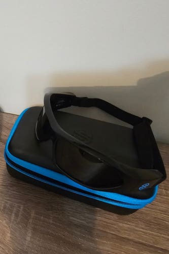 Senaptec Strobe Training Glasses ( quadrant)