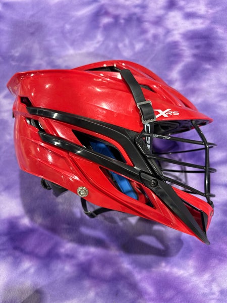 Red Adult Cascade XRS Helmet (Used)