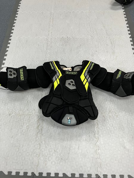 Senior Medium Vaughn Velocity VE8 Pro Goalie Chest Protector (Used)