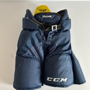 Like New Junior Small CCM Tacks 3092 Hockey Pants - Navy