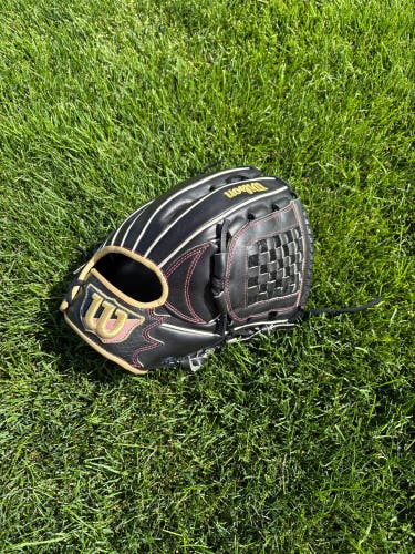 Wilson Staff “bear” RH Pitcher's Baseball Glove 11.75" (Used) Japan, custom order