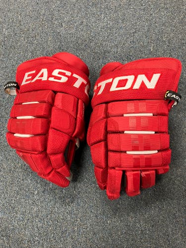 Red Senior Easton PRO10 Gloves 13" (Used)