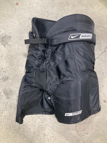 Senior Large Bauer XVI Hockey Pants