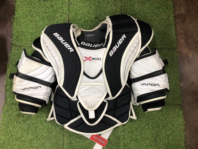 Intermediate Medium Bauer Vapor X900 Goalie Chest Protector (Used)