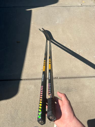 Senior PRO Right Handed Hockey Stick P28 85 Flex Pro Stock (New)