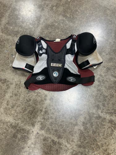 XL Senior CCM Tacks 652 Shoulder Pads (Used)