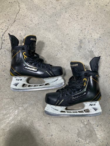Intermediate Bauer Supreme TotalOne NXG Hockey Skates | Size: 6