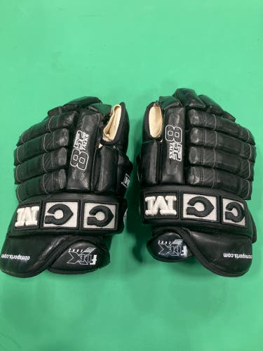 Vintage Black Senior CCM 852 Tacks Gloves 14" (Used)